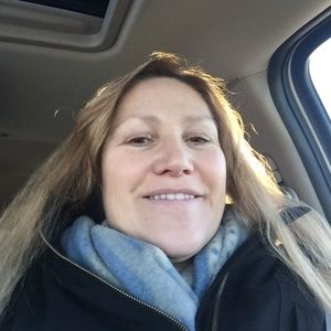 Meet your Posher, Linda